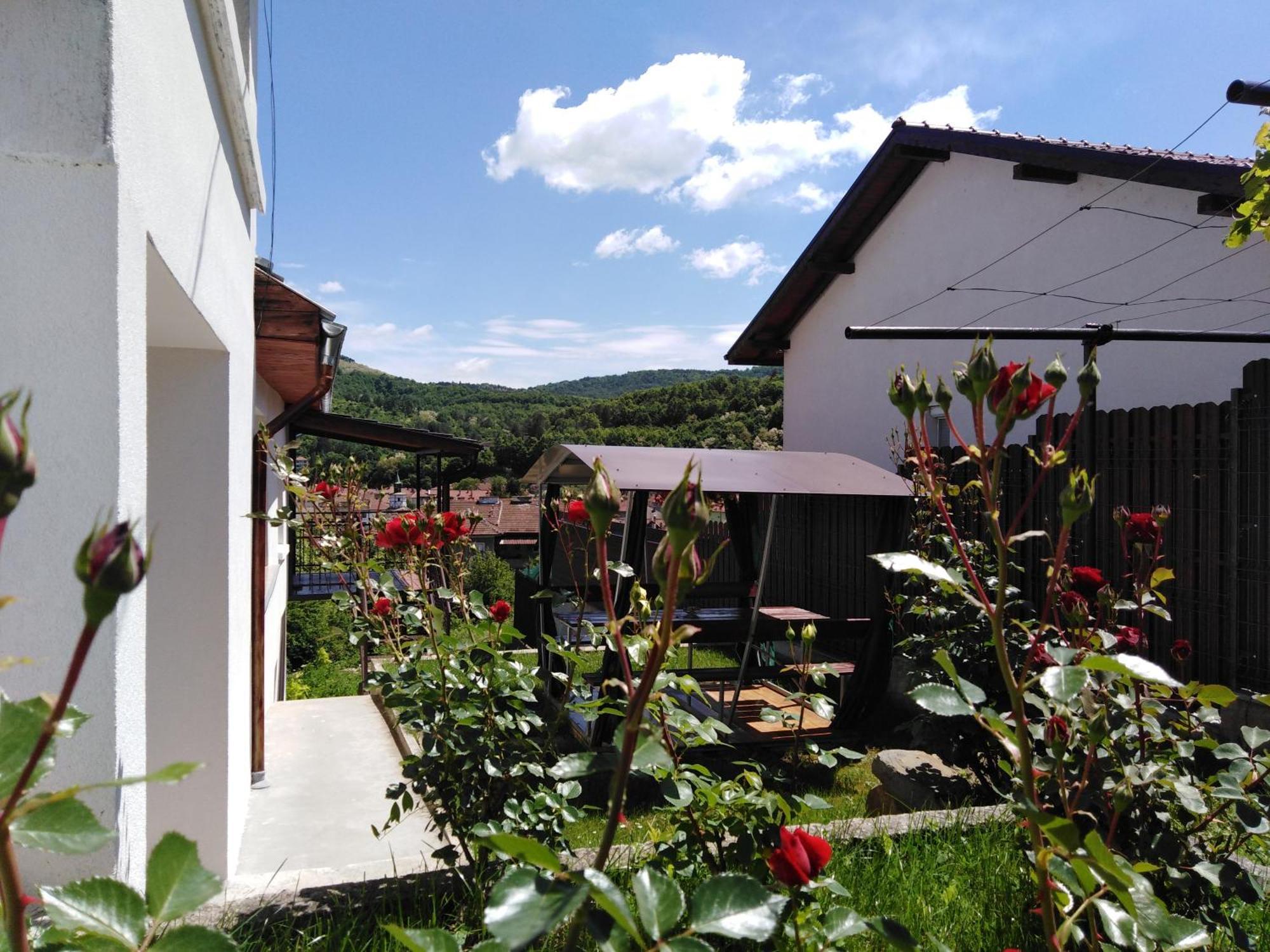 Къща Рачеви Tryavna Exterior photo